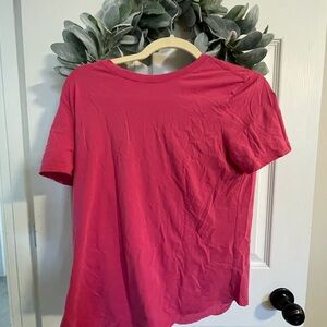 lululemon athletica Vibrant Pink Short Sleeve Tee